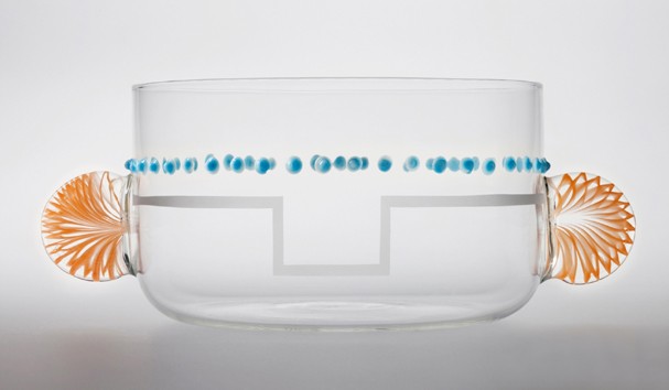 Do laboratório para a mesa
