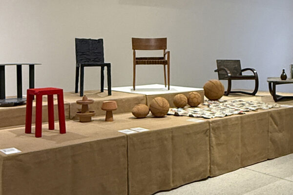 Pure Gold: exposição no MON mostra o poder do upcycling